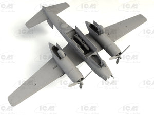 ICM 48288 A-26C-15 Invader avec pilotes et personnel au sol 1/48 – image 5