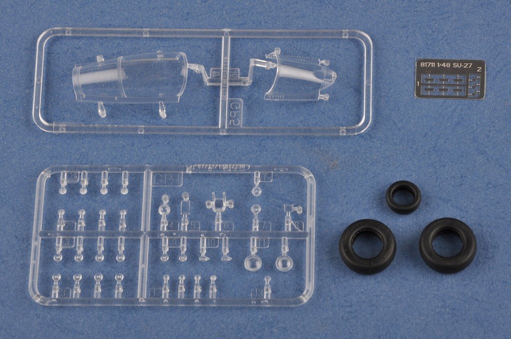 Hobby Boss 81712 Su-27 Flanker Early 1/48 – immagine 11
