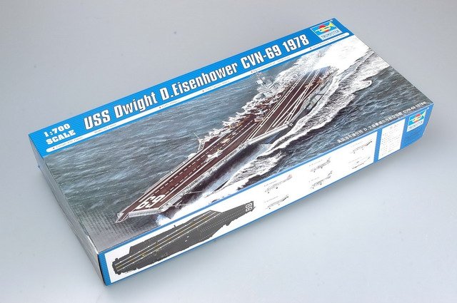 Trumpeter 05753 USS Dwight D.Eisenhower CVN-69 1978 1/700 – immagine 2