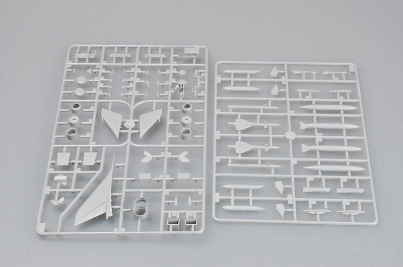 Trumpeter 01623 Su-15 TM Flagon-F 1/72 – Bild 3