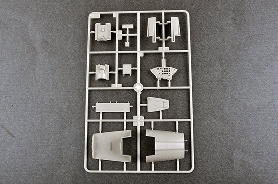 Trumpeter 03221 F-100C Super Sabre 1/32 – imagen 20
