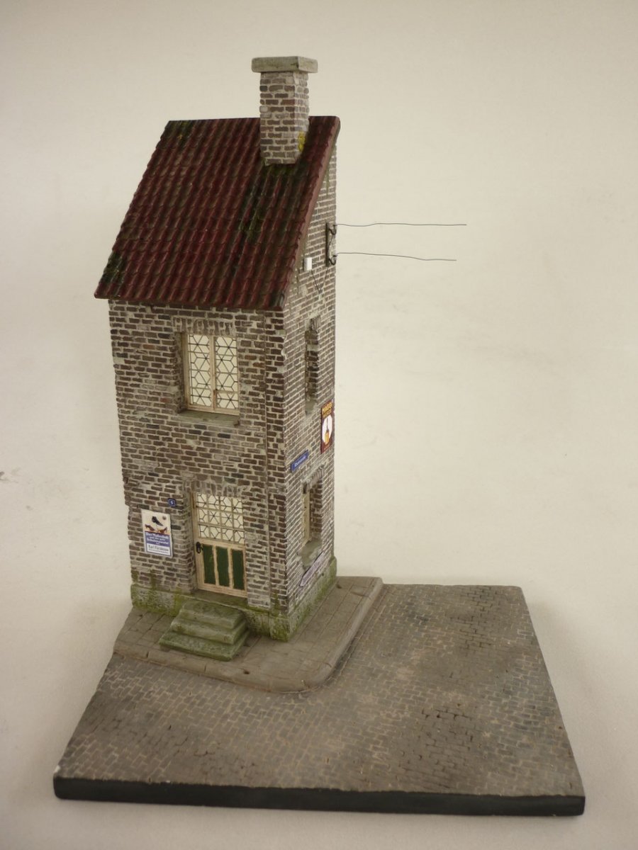 RT-Diorama 35254 Diorama-Base: European Corner Building 1/35 – immagine 6