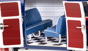 Revell 05672 VW T1 &amp;quot;The Who&amp;quot; - Gift Set 1/24 – immagine 4