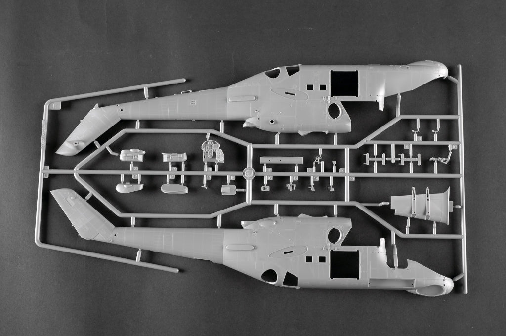 Trumpeter 05829 Mi-24P Hind-F 1/48 – immagine 12
