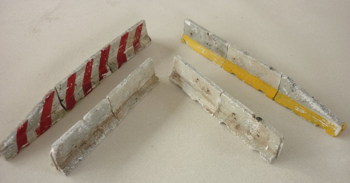 RT-Diorama 35266 Concrete barrier Set No.1 (10 pcs) 1/35 – immagine 3