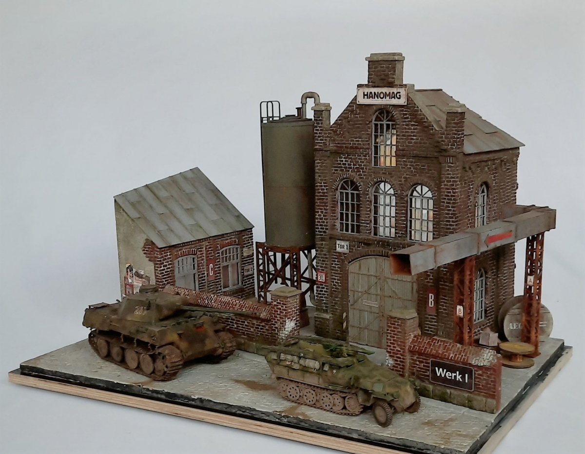 RT-Diorama 35286 Diorama-Base: &amp;quot;Factory Yard&amp;quot; 1/35 – imagen 4