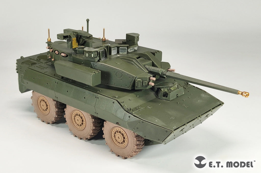 E.T. Model P35-167 Modern French AMX-10RCR Tank Destroyer Sagged wheels 1/35 – imagen 7