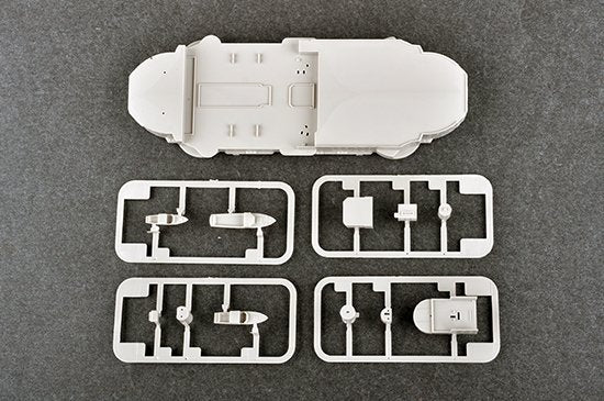 Trumpeter 05354 Schleswig Holstein Battleship 1935 1/350 – image 8