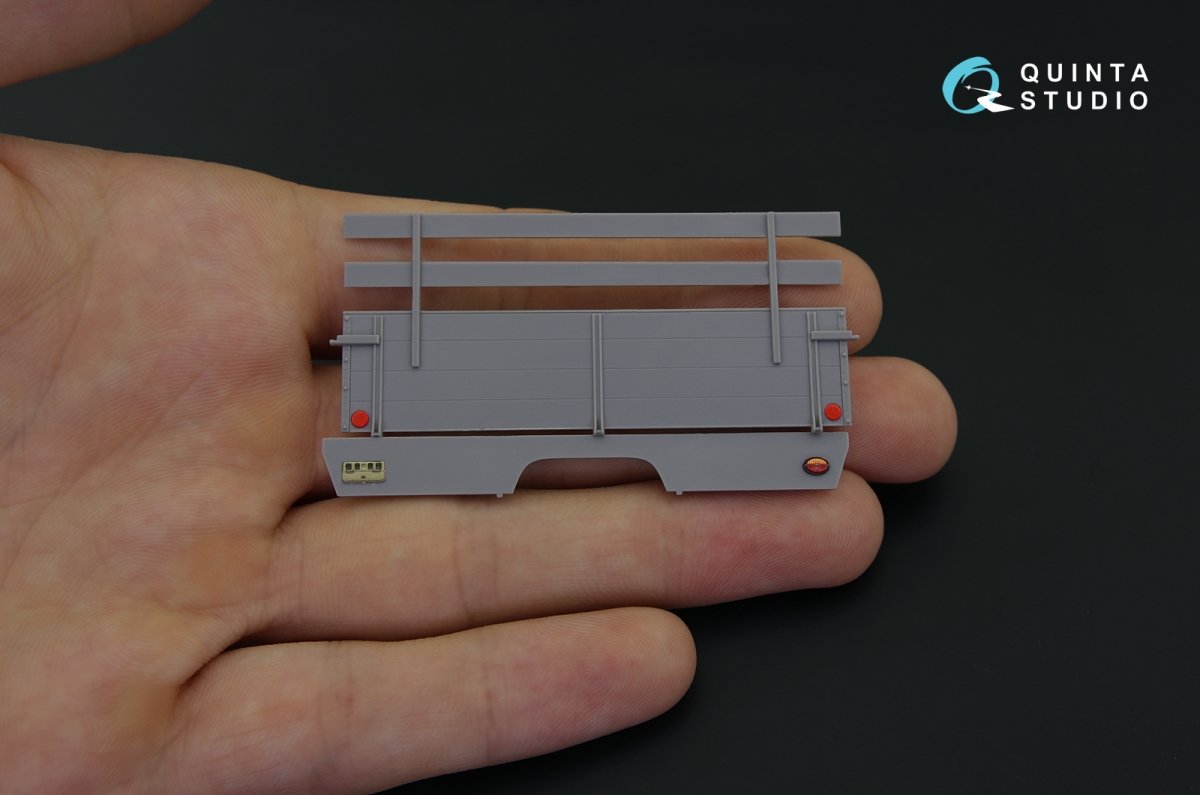 Quinta Studio QD35029 Ford G917T / v3000s 3D-Printed &amp;amp; coloured Interior on decal paper (for ICM kit) 1/35 – imagen 4