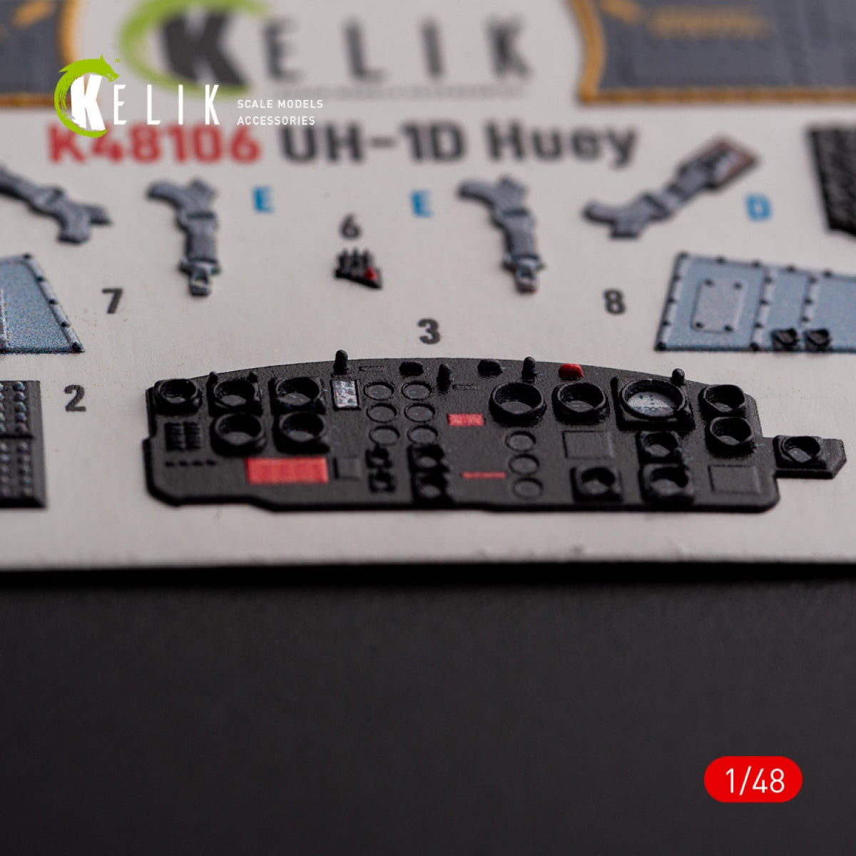 KELIK K48106 UH-1D « Huey » - décalcomanies 3D intérieures pour maquette Zimi Model/KittyHawk au 1/48 – image 3