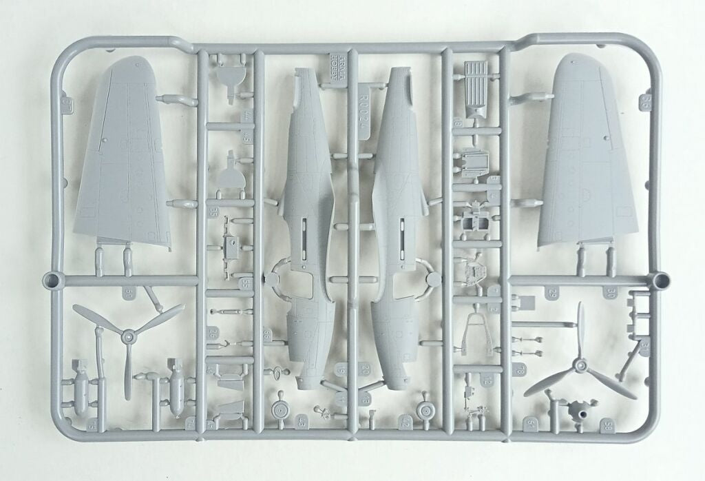 Arma Hobby 70057 P-400 Airacobra 1/72 – immagine 4