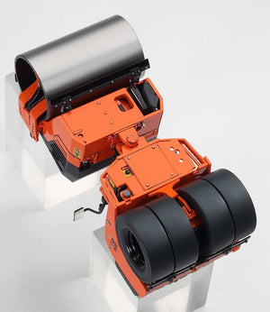 Hasegawa WM02 HITACHI VIBRATORY COMBINED ROLLER ZC50C-5 1/35 – Bild 4
