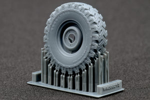 ScaleX WM 35021 L. Rover 88 7.5 big Ordinary wheel set (for AK-Interactive) 1/35