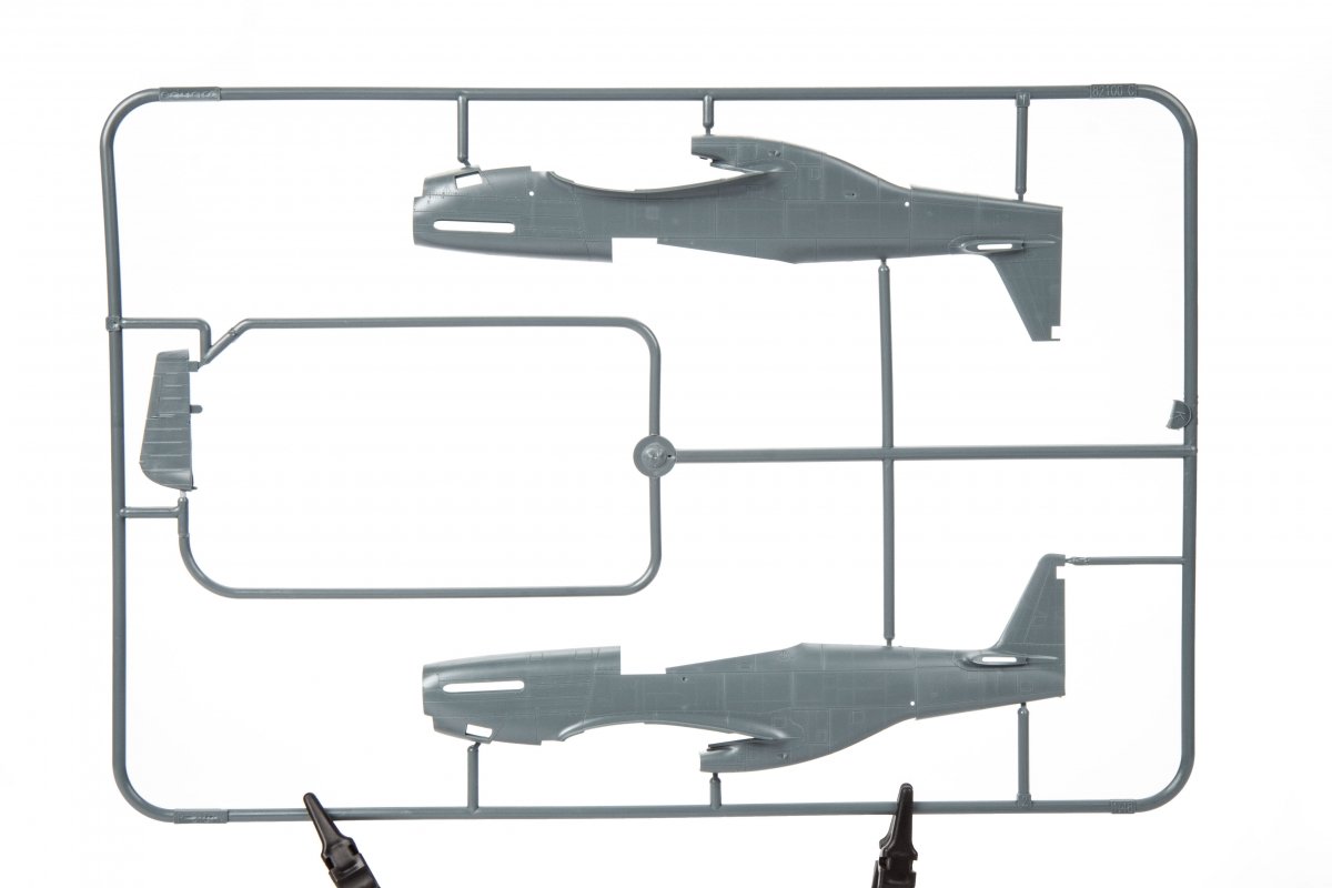 Eduard 11159 RED TAILS &amp;amp; Co. DUAL COMBO 1/48 – Bild 8