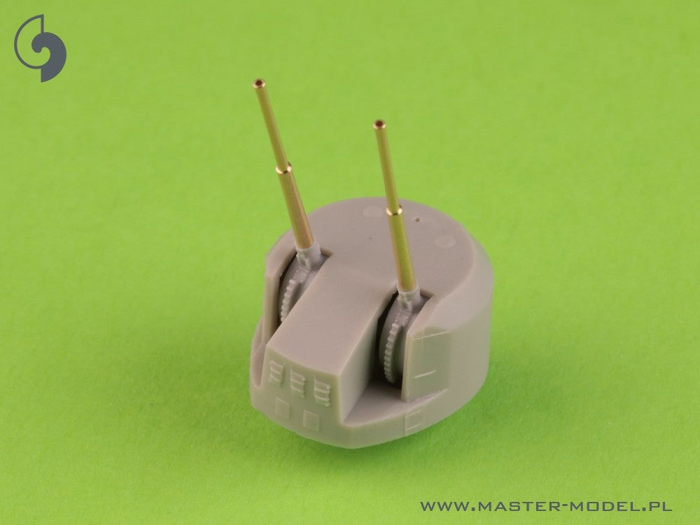 Master SM-350-119 HMS Naiad - weapon barrels - 5.25in (10 pcs.), 40mm POM-POM (8 pcs.), Vickers .50cal (8 pcs.) and Hotchkiss salute gun (for Trumpeter model) 1/350 – image 4