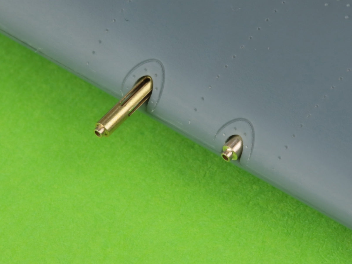 Master AM-48-168 F4F-3 Wildcat EARLY (pre-war) - Browning .50 MGs with oblong radiator holes and early pitot tube 1/48 – image 10