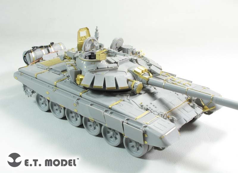 E.T. Model E35-210 Russian T72B Main Battle Tank（Mod 1990）(For TRUMPETER 05564) 1/35 – Bild 4
