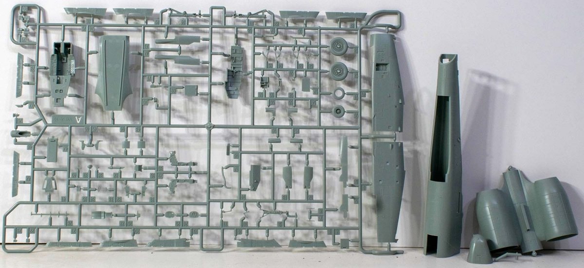 Academy 12348 A-10C Thunderbolt II 75th FS Flying Tigers 1/48 – immagine 3