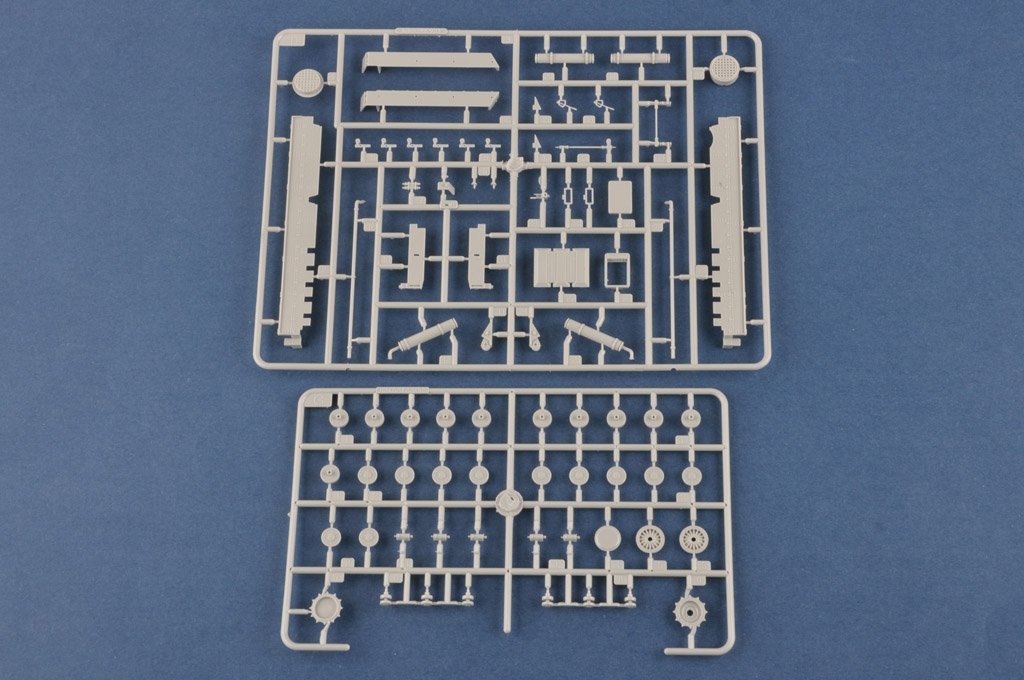 Hobby Boss 82961 German KARL-Geraet 040/041 on Railway Transport Carrier 1/72 – Bild 5