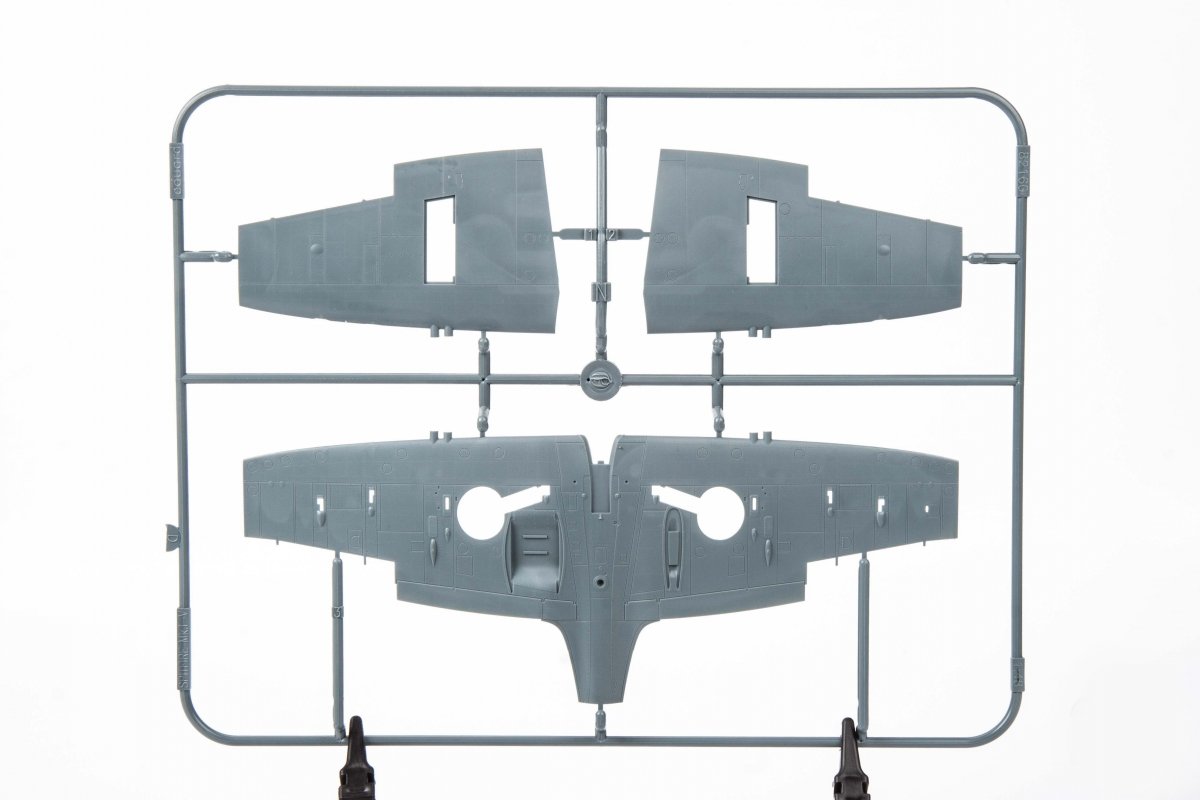 Eduard 82158 Spitfire Mk. Vc 1/48 – image 8