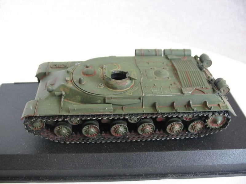 PST 72039 JS-2MT Armored Tow Tractor 1/72 – immagine 2