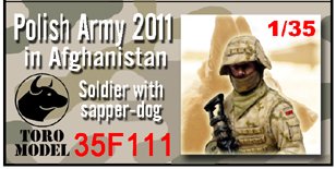 ToRo Model 35F111 PKW Afganistan - Pies Saperski z Przewodnikiem / Polish Army in Afghanistan - Soldier with sapper-dog figurine with decals 1/35 – Bild 2