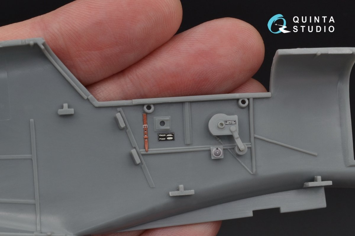 Quinta Studio QD32046 Bf 109G-10 3D-Printed &amp;amp; coloured Interior on decal paper (for Trumpeter kit) 1/32 – imagen 8