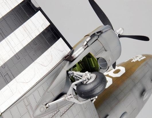 Trumpeter 02828 C-47A Skytrain 1/48 – zdjęcie 4