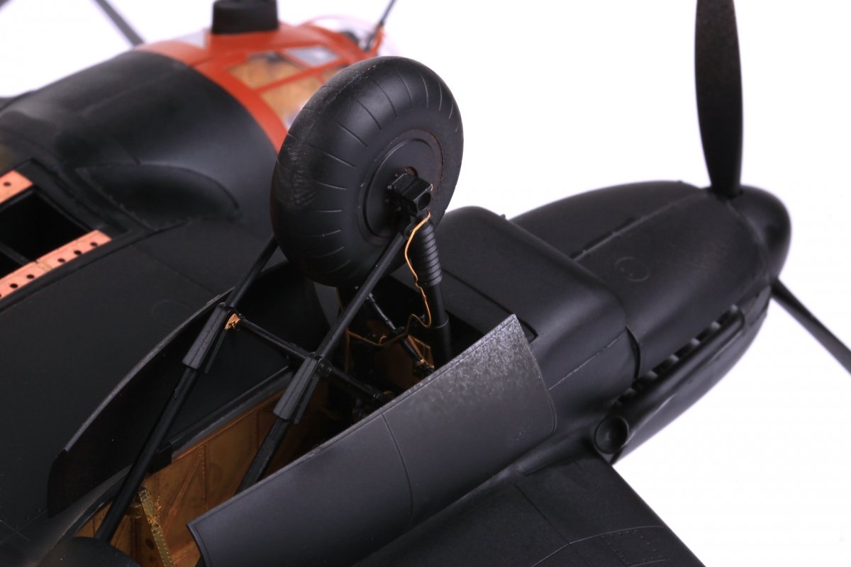 Eduard 48947 He 111H-3 undercarriage ICM 1/48 – image 3