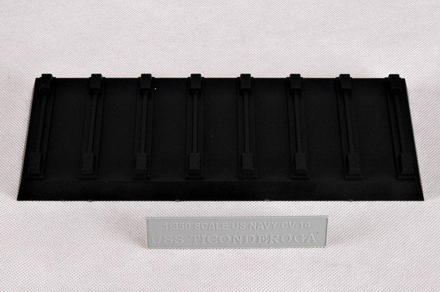 Trumpeter 05609 USS TICONDEROGA CV-14 1/350 – immagine 5