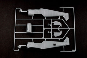 Trumpeter 02290 German IIWW fighter Messerschmitt Bf 109E-4/Trop 1/32 – zdjęcie 4