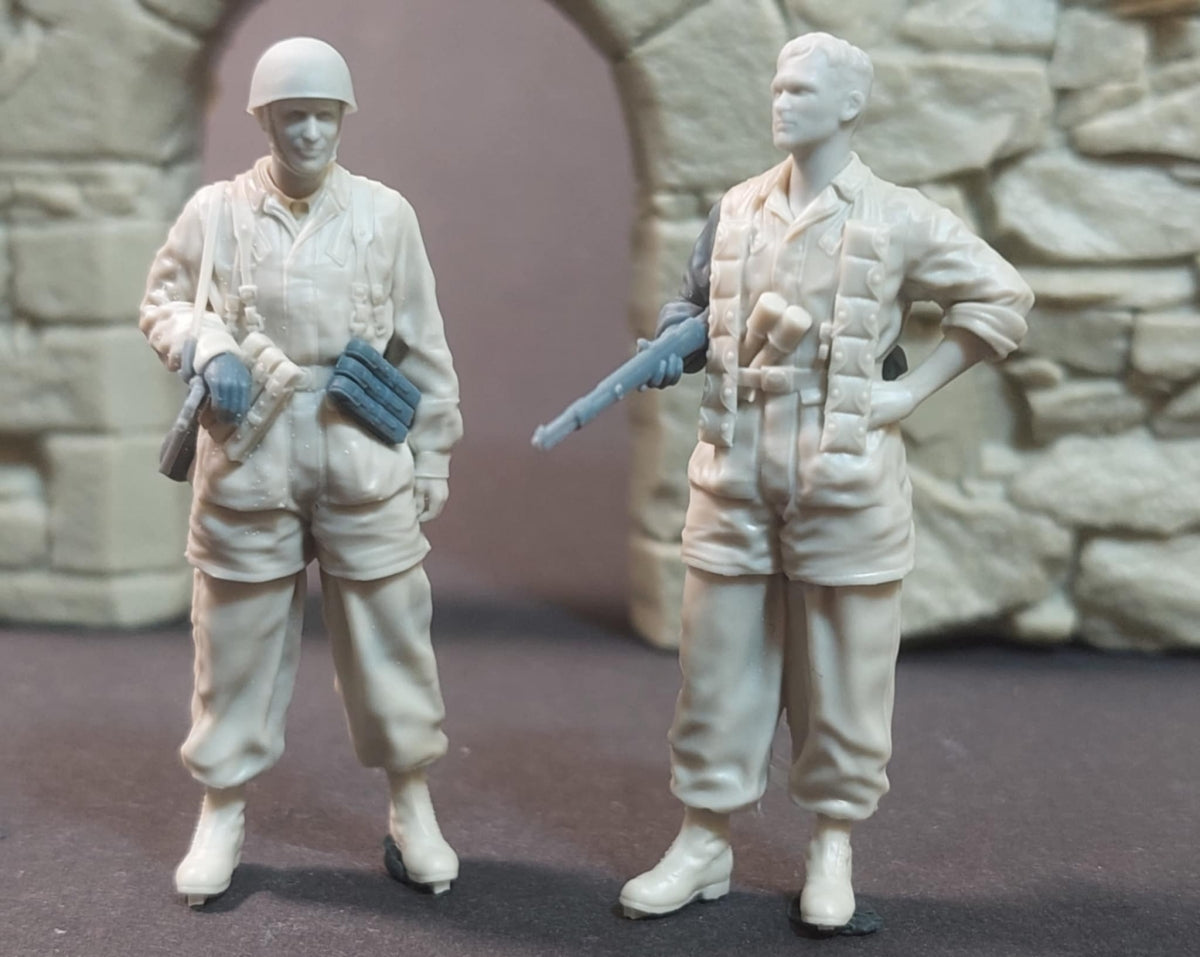 Panzer Art FI35-246 German fallschirmjagers at rest set 1/35