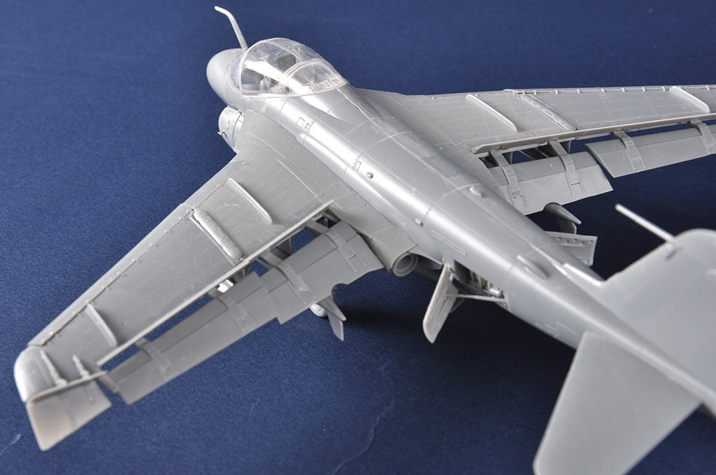 Trumpeter 01640 Grumman A-6A/E Intruder 1/72 – Bild 8