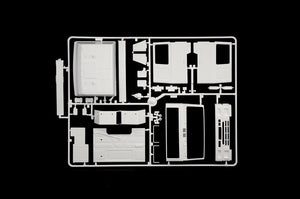 Italeri 3945 VOLVO F16 Globetrotter Canvas Truck with elevator 1/24 – Bild 12