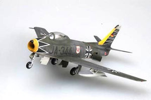 Hobby Boss 80259 F-86F-40 Sabre 1/72 – zdjęcie 4