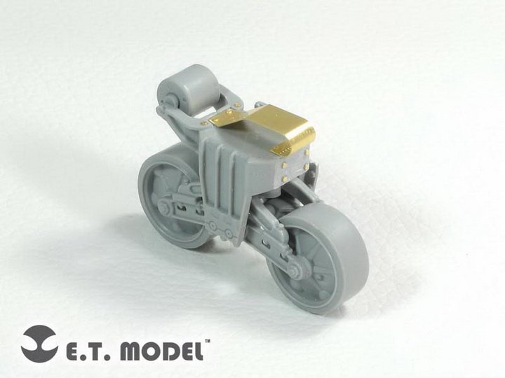 E.T. Model EA35-077 Sherman VVSS Track Skids For DRAGON Kit 1/35