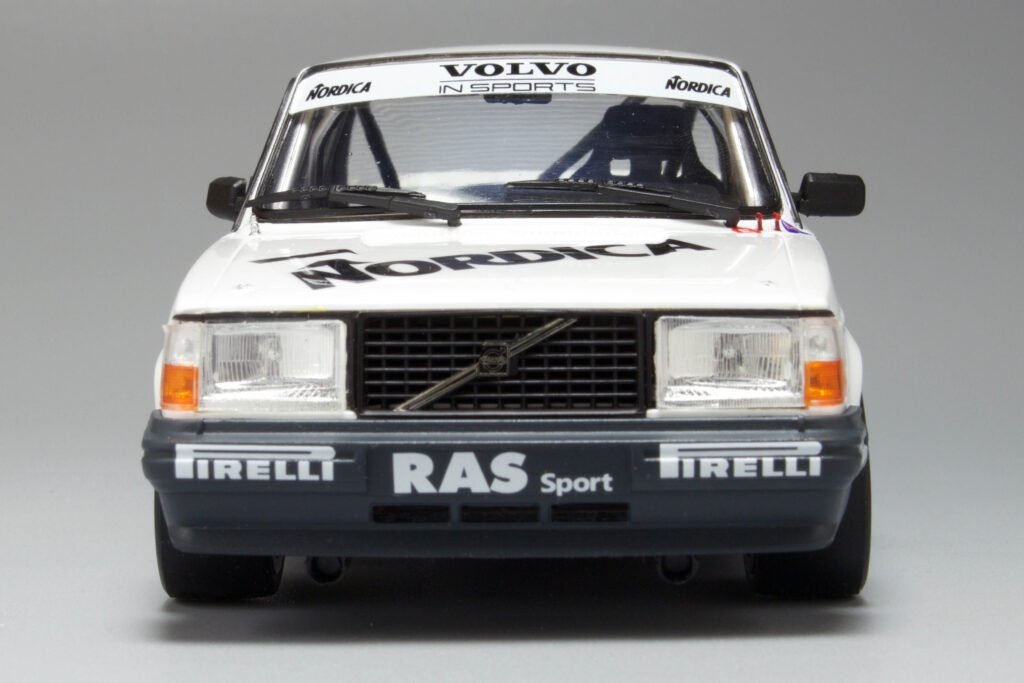 NuNu PN24013 Volvo 240 Turbo &amp;#39;86 ETCC Hockenheim Winner 1/24 – Bild 8