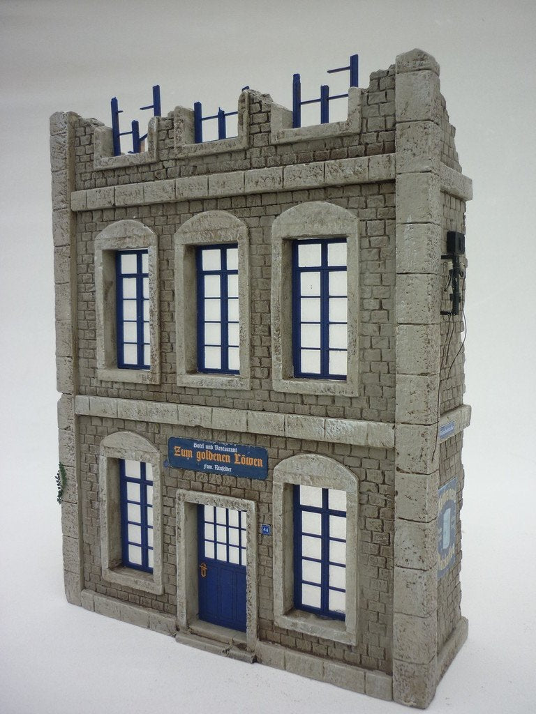 RT-Diorama 35198 Damaged City Building 1/35 – imagen 8