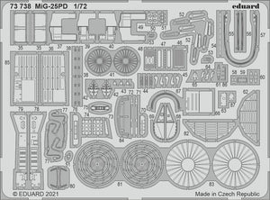 Eduard 73738 MiG-25PD ICM 1/72 – immagine 2