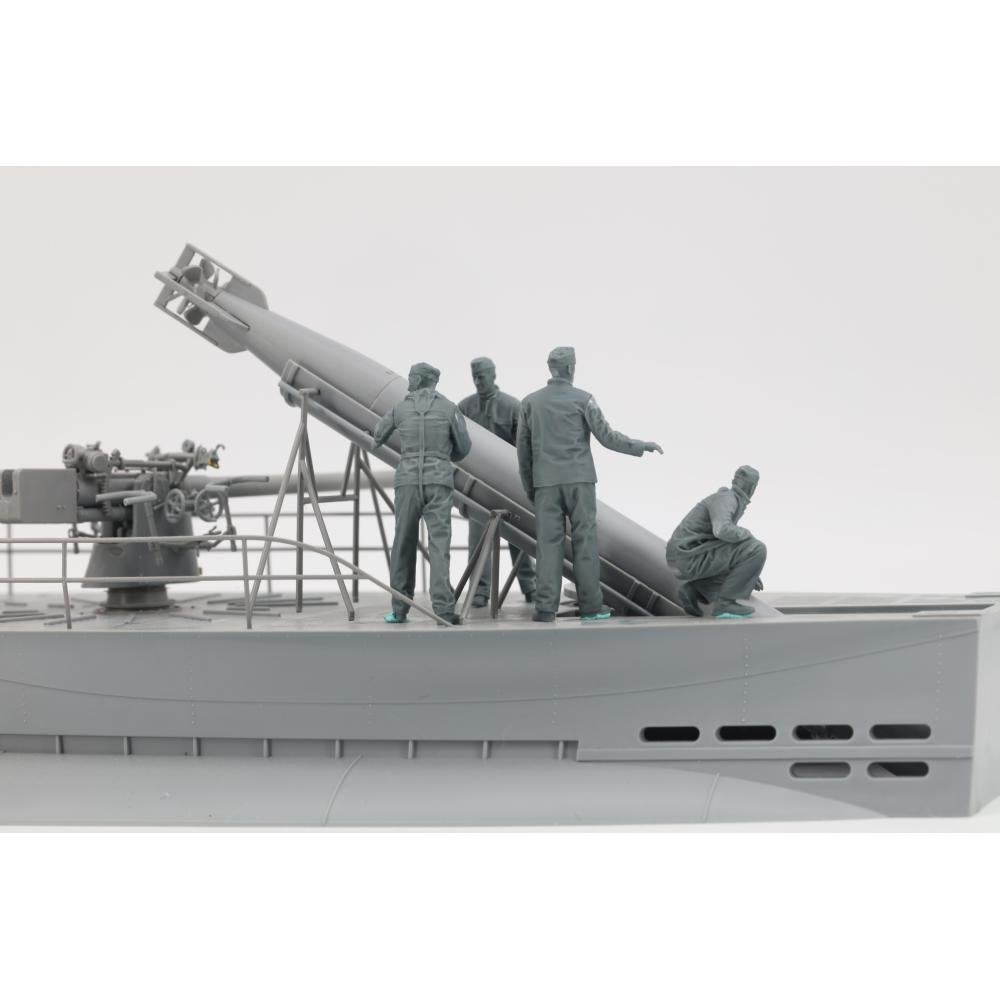 Border Model BR-003 German Submarines &amp;amp; Commanders (Loading) resin figures 5 Pcs. 1/35 – image 4