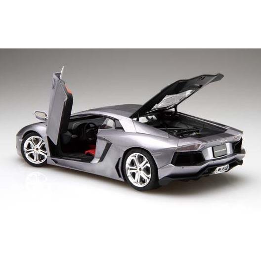 Aoshima 00142 LAMBORGHINI AVENTADOR LP700-4 DÉTAIL DU MOTEUR 1/24 – image 2
