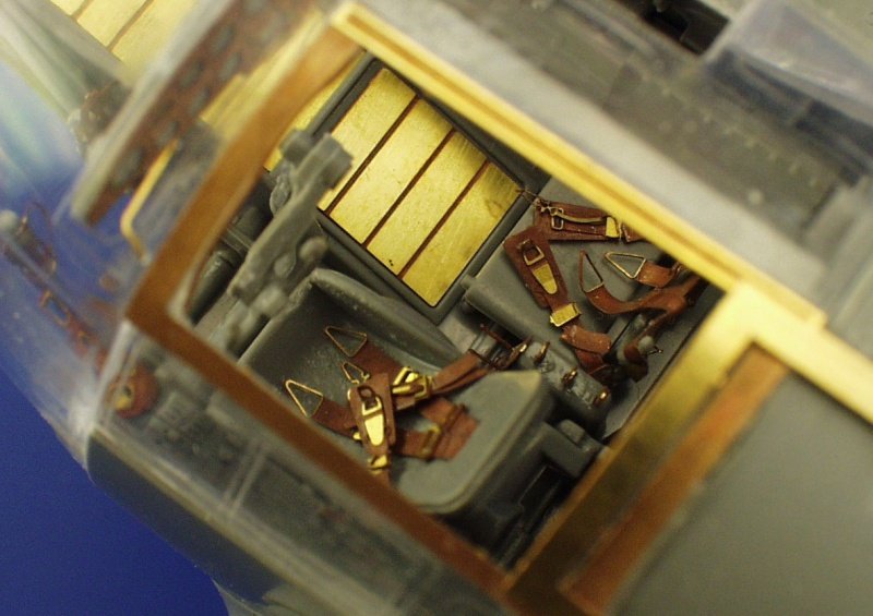 Eduard 49245 He 111 interior 1/48 Revell – image 3