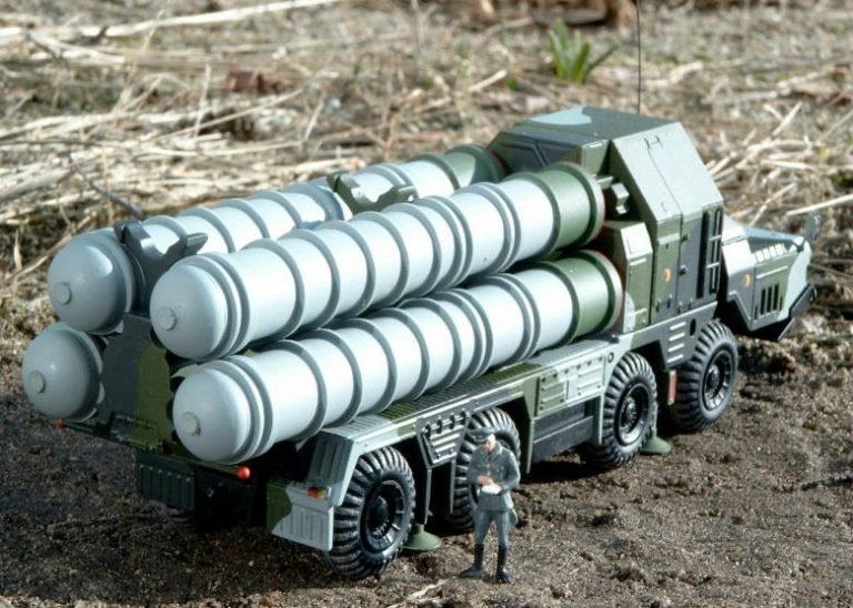 PST 72050 S-300PMU (SA-10“Grumble”) Air Defense System 5P85S 1/72 – Bild 4