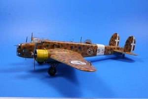 Specjal Hobby 48068 Fiat BR.20 Cicogna 1/48 – Bild 5