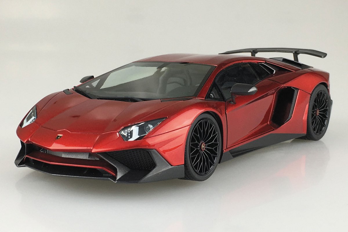 Aoshima 06120 Lamborghini Aventador SV 1/24 – Bild 2