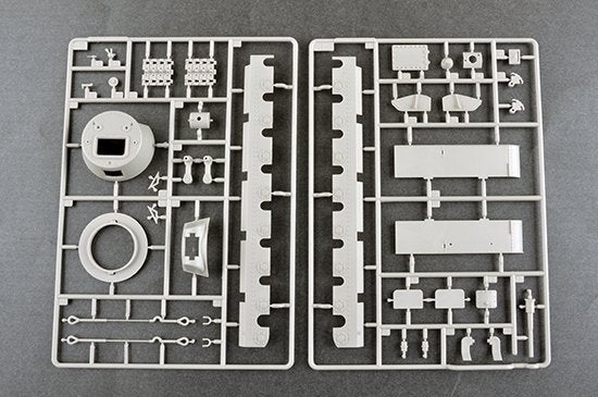 Trumpeter 09590 Soviet T-100 Heavy Tank 1/35 – Bild 6