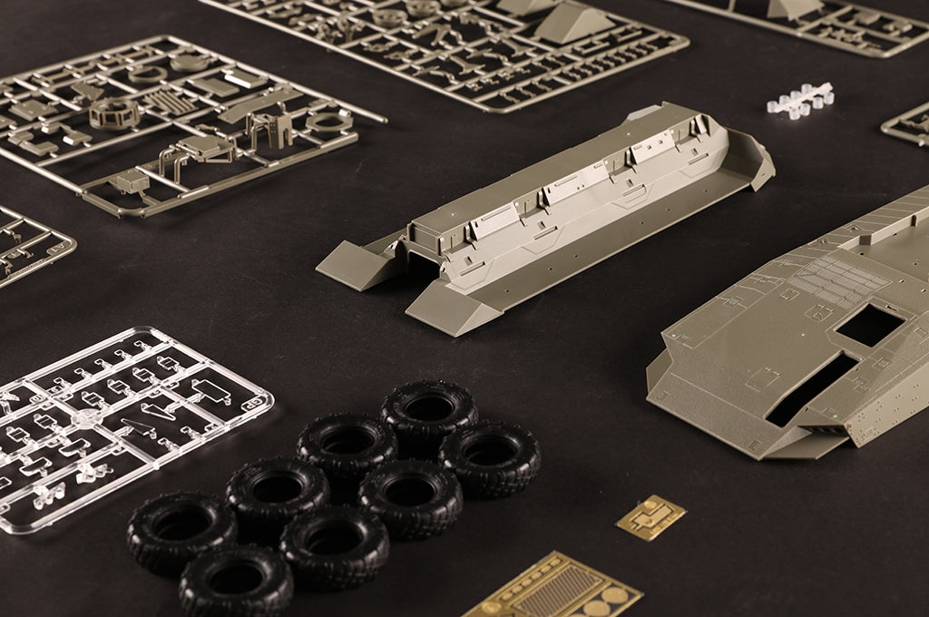 Hobby Boss 84509 IDF Eitan Wheeled APC 1/35 – Bild 17