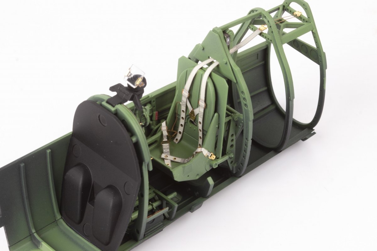 Eduard 23036 Spitfire Mk. IXc AIRFIX 1/24 – zdjęcie 7