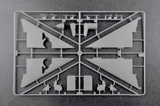 Trumpeter 02896 Soviet Su-9 Fishpot 1/48 – imagen 8