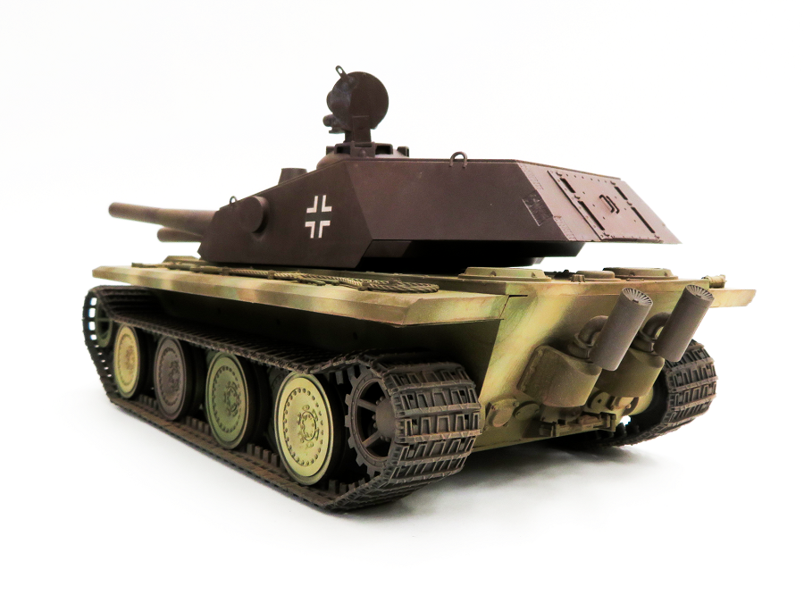 Modelcollect UA35011 Fist of war, WWII German E-60 heavy tank with twin 128mm assault guns 1/35 – imagen 8